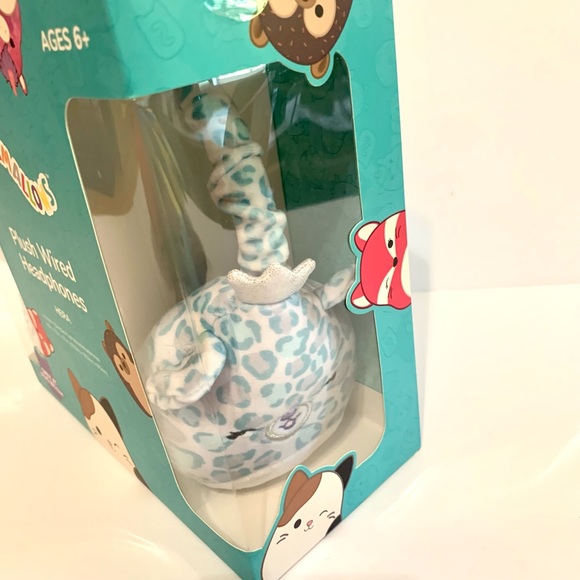 Squishmallows Hera The Princess Cheetah Gift Set Plush Wired Headphone & Plush - Picture 7 of 13